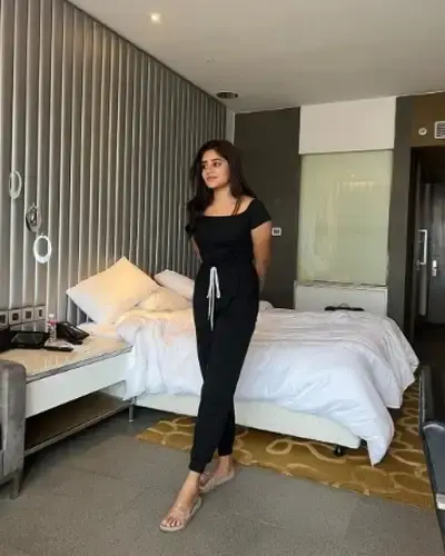 Call Girls Kamptee Cash On Delivery